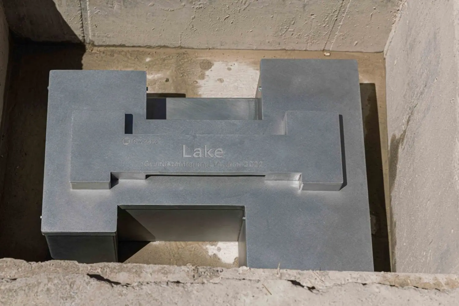 2022-12-sr-foundation-stone-time-capsule-next