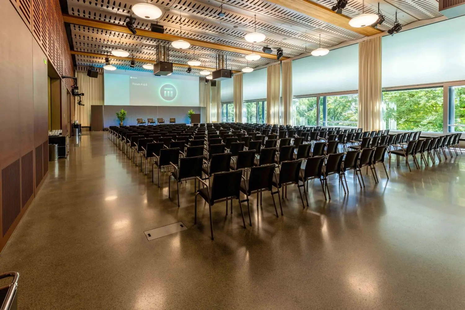 SB-20230814-CGDBooklet_ConcertIsland-0013